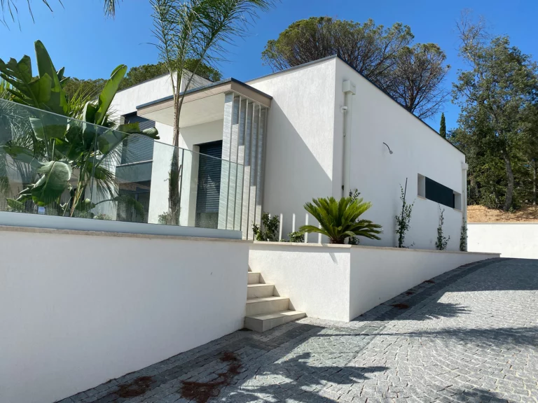 Création D&Rsquo;Une Villa De 200 M² À Saint-Raphaël à Saint-Raphaël — VX Architecture
