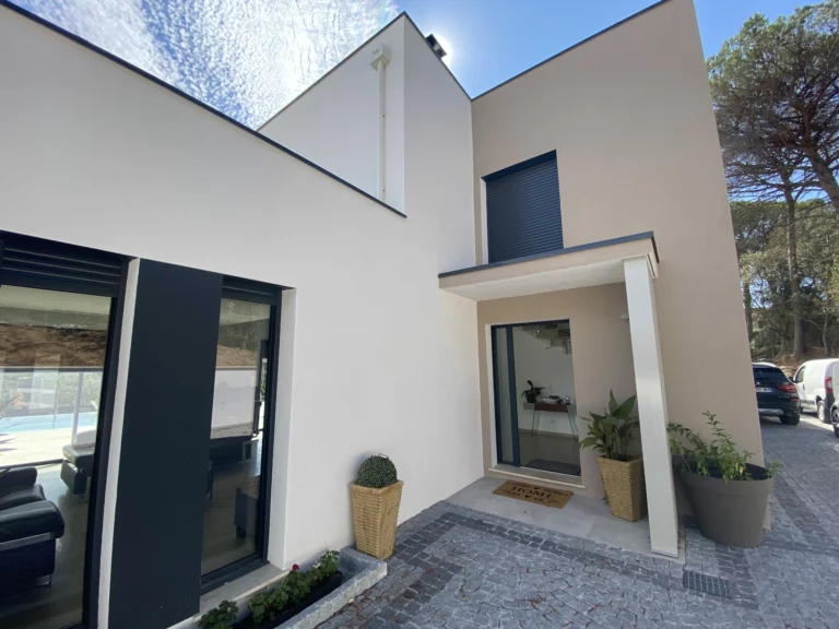 Création D&Rsquo;Une Villa De 200 M² À Saint-Raphaël à Saint-Raphaël — VX Architecture