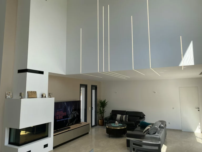 Création D&Rsquo;Une Villa De 200 M² À Saint-Raphaël à Saint-Raphaël — VX Architecture