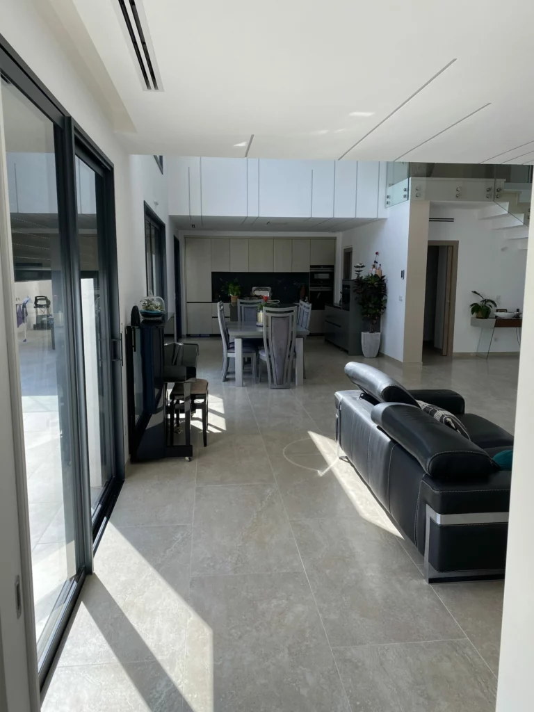 Création D&Rsquo;Une Villa De 200 M² À Saint-Raphaël à Saint-Raphaël — VX Architecture