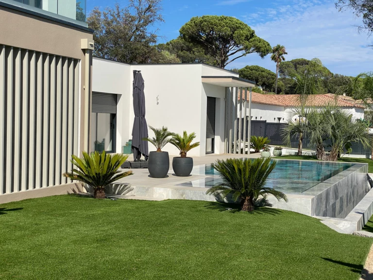 Création D&Rsquo;Une Villa De 200 M² À Saint-Raphaël à Saint-Raphaël — VX Architecture