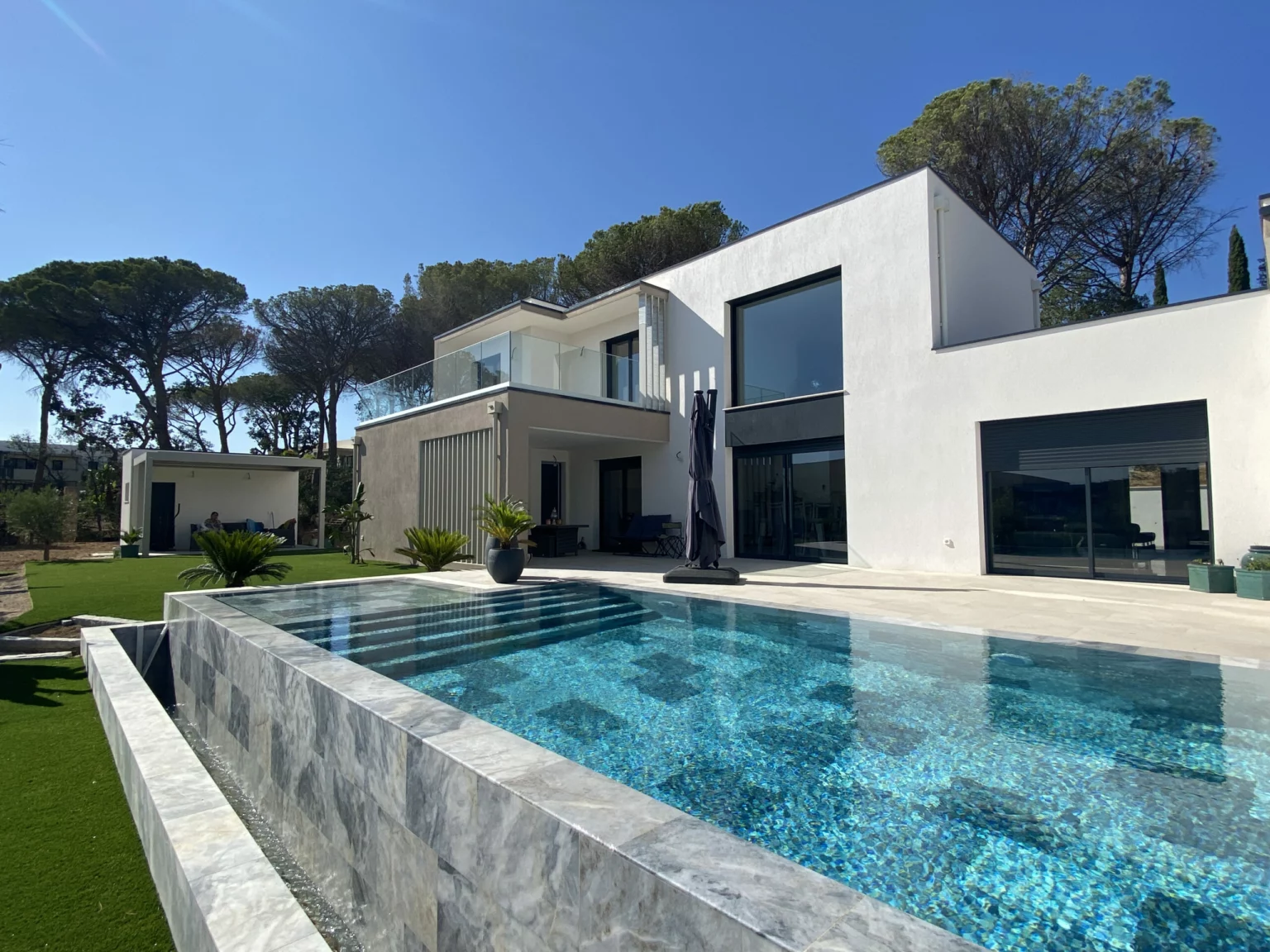 Villa conçue par VX Architecture, architecte DPLG à Fréjus